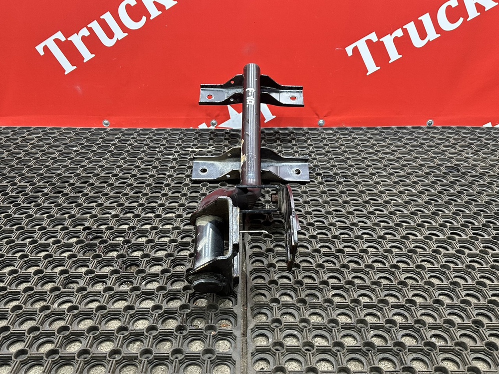 Кронштейн корпуса воздушного фильтра 2022г