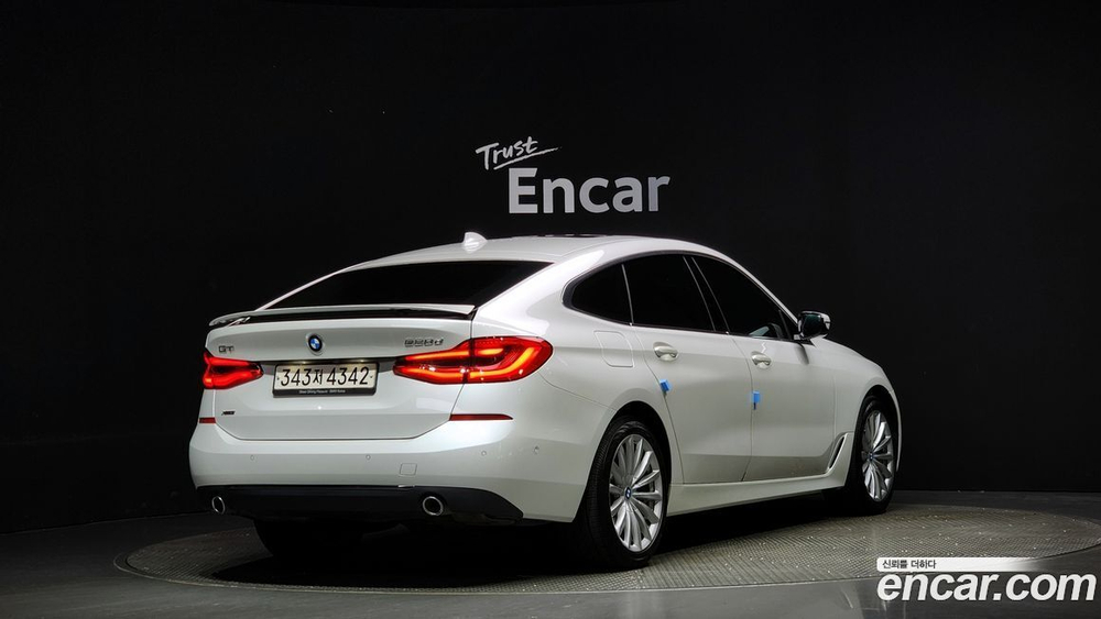 BMW 6 Series GT (G32) 620d xDrive Luxury (06.2020)
