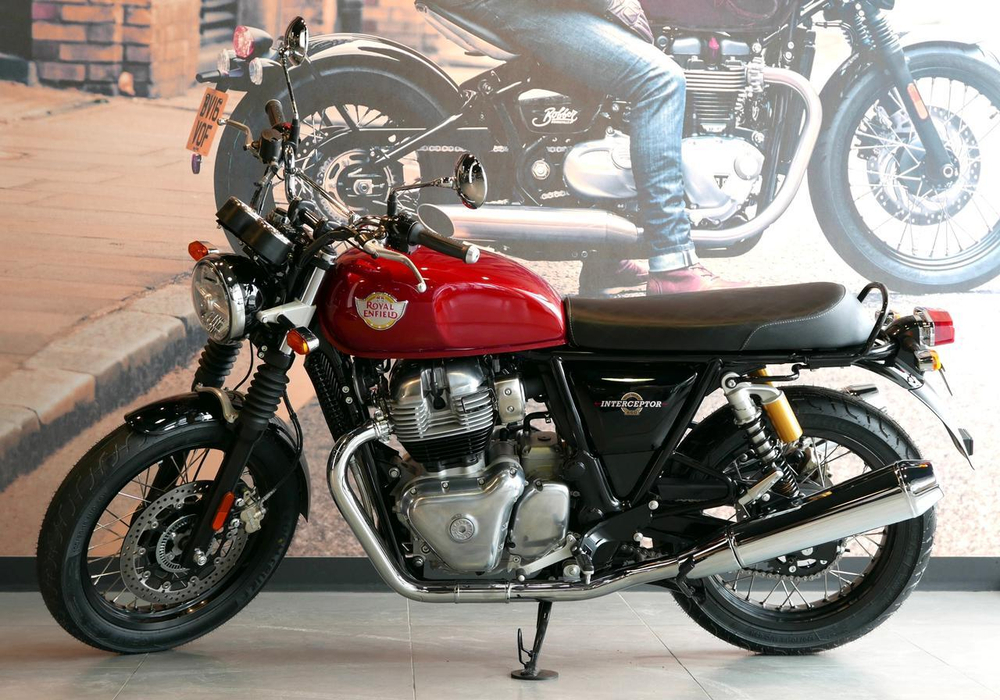 Royal Enfield Interceptor 650 Canyon Red (Standard / Single tone) 2024