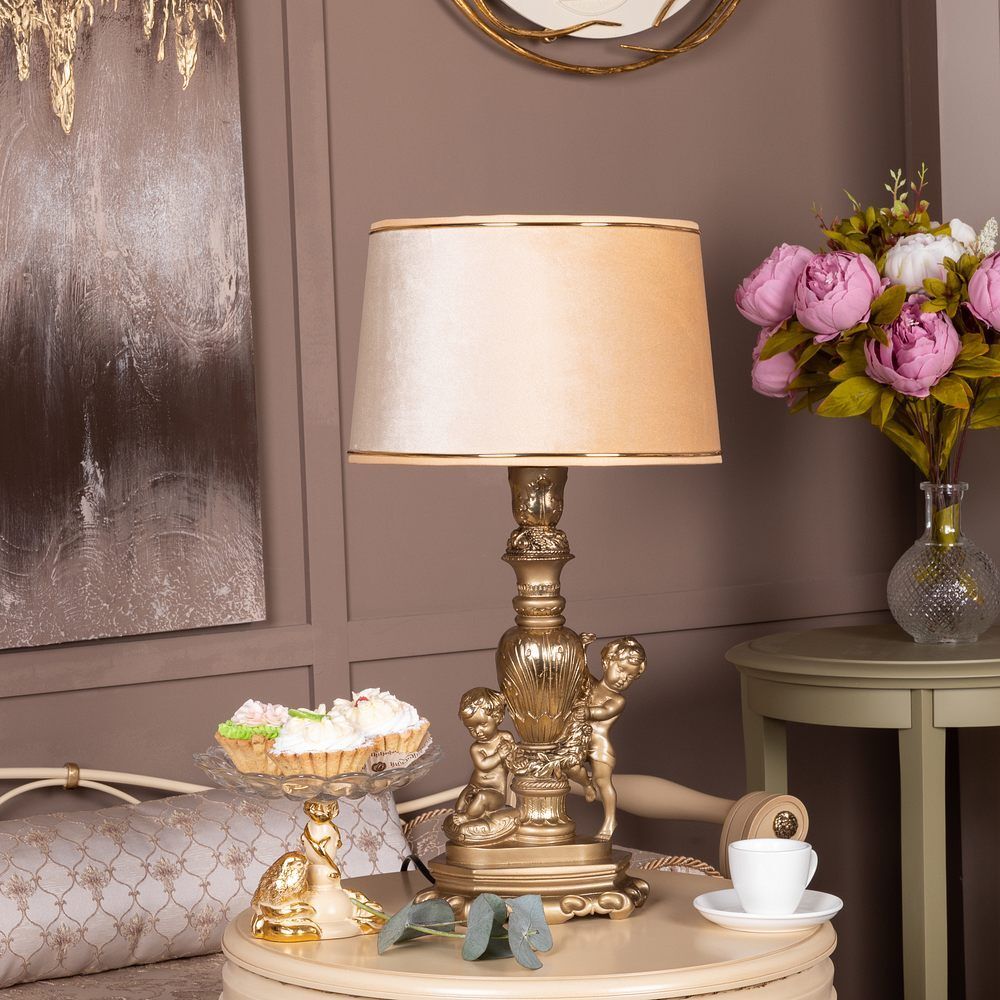 Настольная лампа Путти Бронза с абажуром Тюссо Свеило-желтый