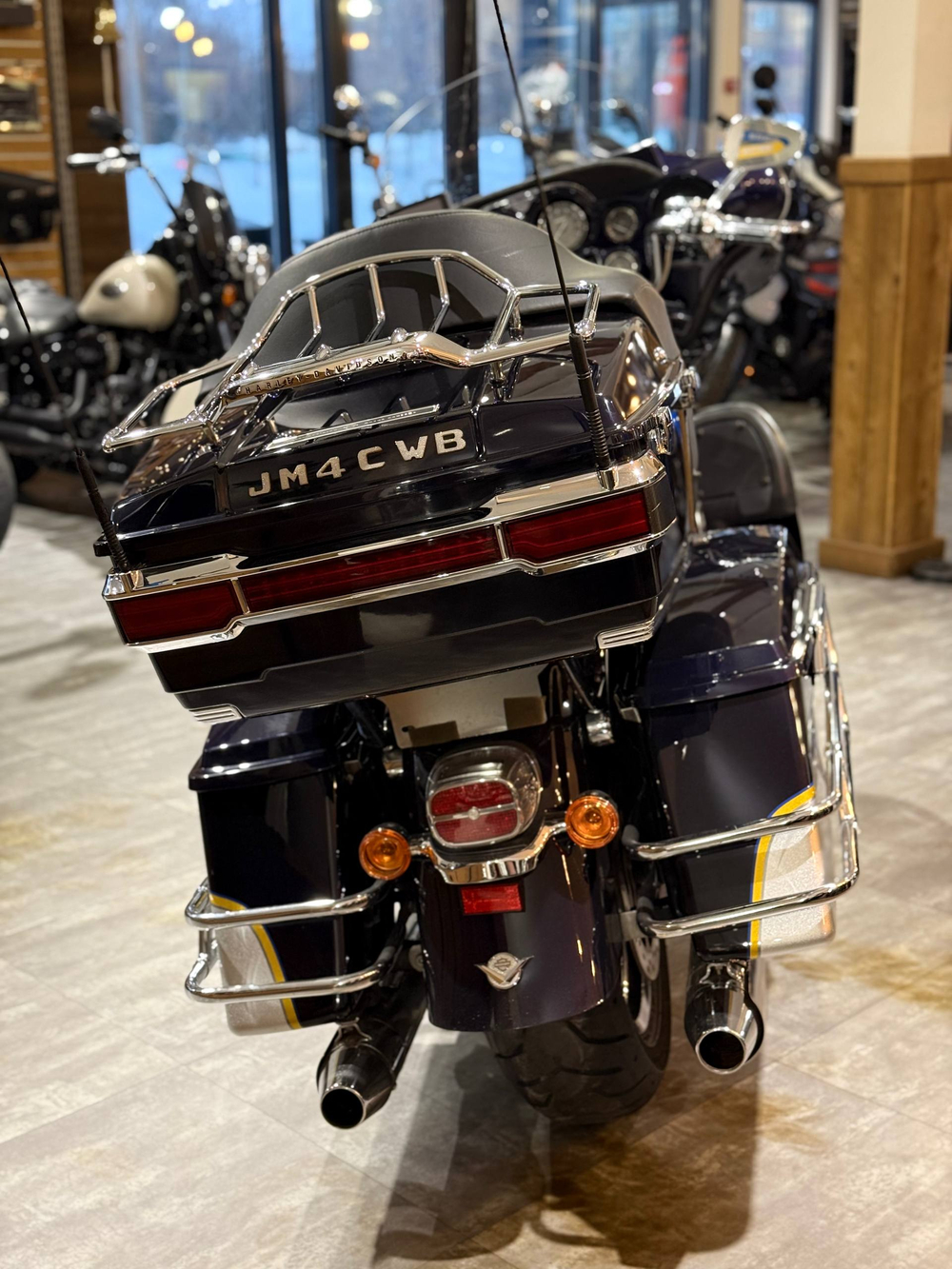 Harley-Davidson CVO Ultra Classic Limited, 2012