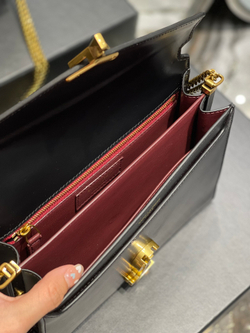 Saint Laurent Cassandra Medium 22 cm
