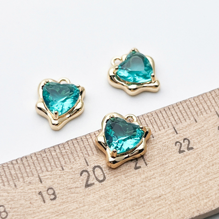 Подвеска Сердце, цвет золото + ультрамарин, размер 13*10 мм, цена за 1 шт