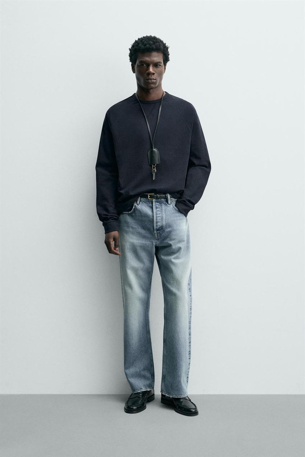 ZARA ФУТБОЛКА HEAVYWEIGHT С КРУГЛЫМ ВЫРЕЗОМ, ГЛУБОКИЙ СИНИЙ