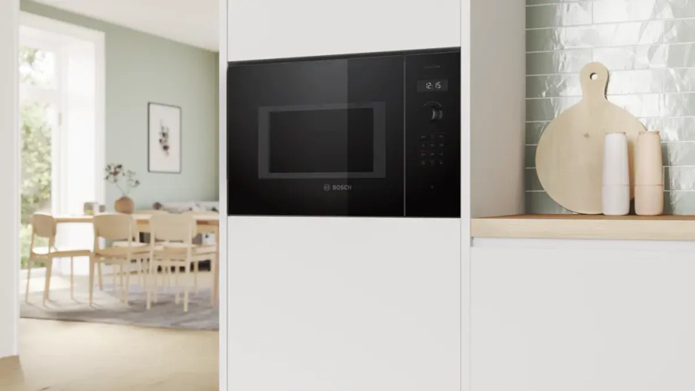 Встраиваемая микроволновая печь Bosch BEL454MB1F