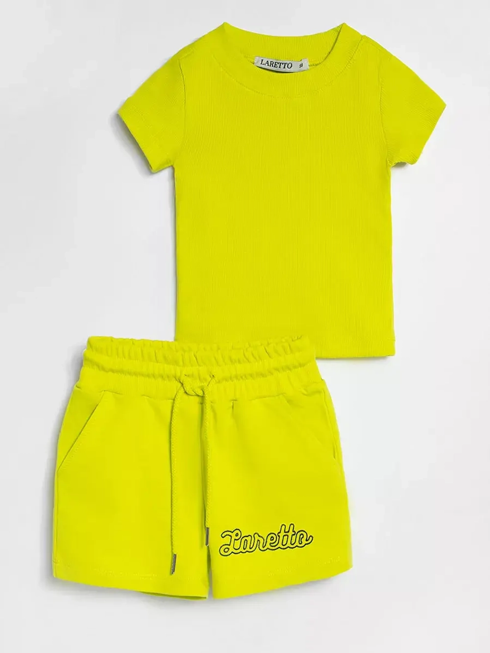 Костюм для девочки, футболка и шорты