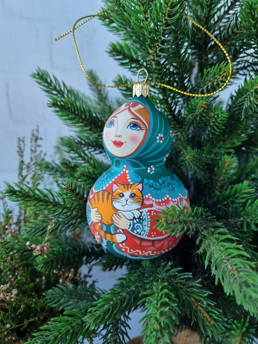 Матрешка стеклянная Олечка