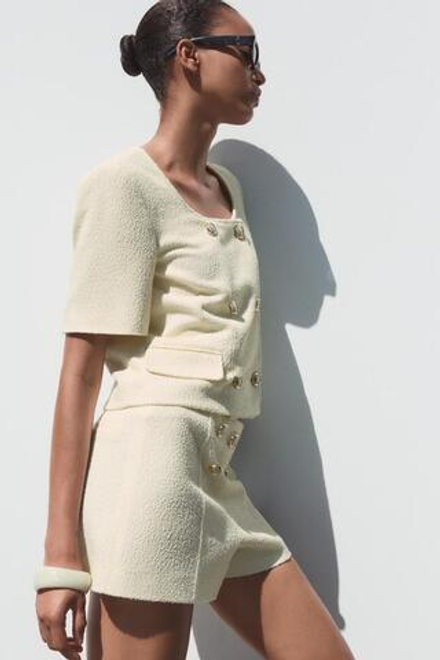 ZARA БЛЕЙЗЕР ИЗ РЕЛЬЕФНОЙ ТКАНИ С КОРОТКИМИ РУКАВАМИ, ЭКРЮ