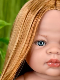 Кукла Manolo Dolls виниловая Carabonita без одежды 47см (7306A1)