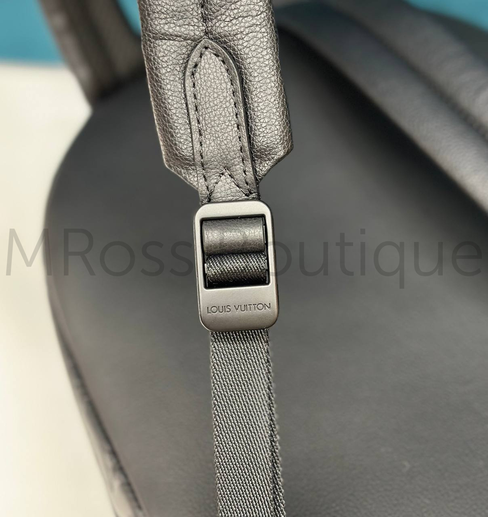Мужской черный рюкзак Louis Vuitton Discovery PM с узором монограм