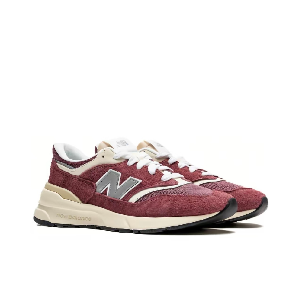 New Balance 997R "Light Red"