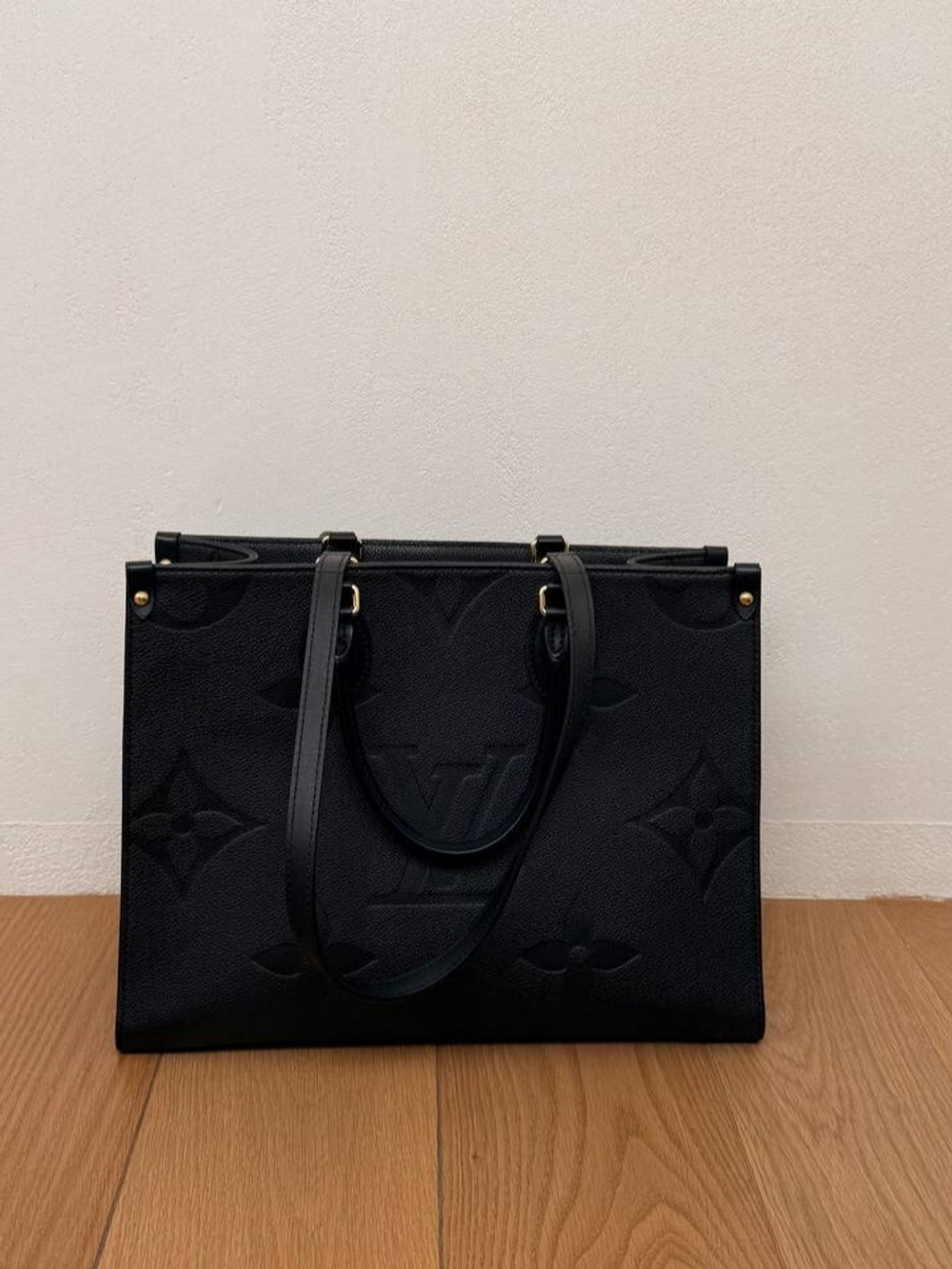 Сумка Louis Vuitton On The Go