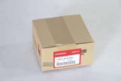 13421-K33-D01. SHAFT, BALANCER.