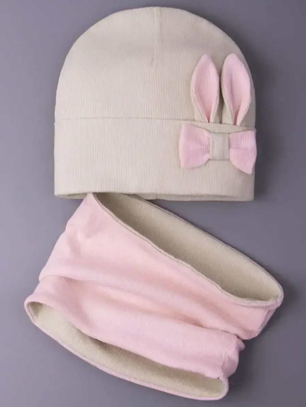 Шапка и снуд для малышей на осень