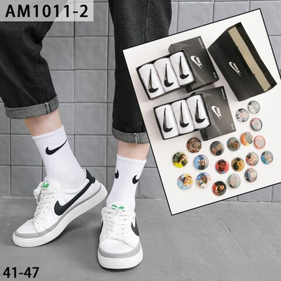 Носки мужские средней длины антибактериальные, ароматизированные + значок- набор 3 пары