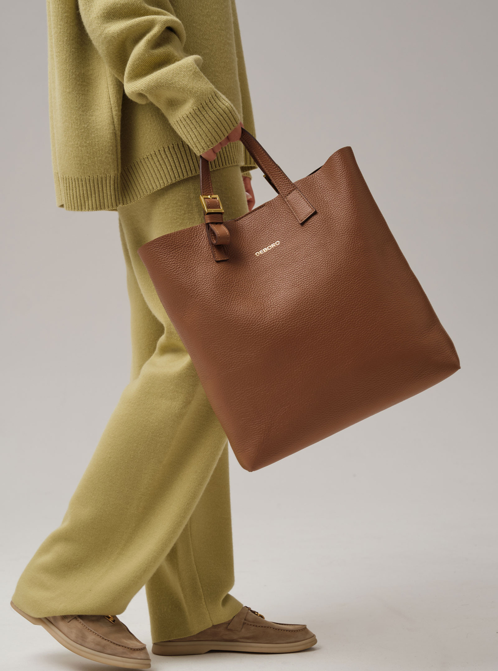 Кожаная сумка шоппер Deboro 30954 орех