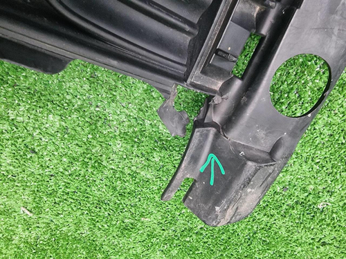 Решетка переднего бампера Citroen DS4 (2010-2015)