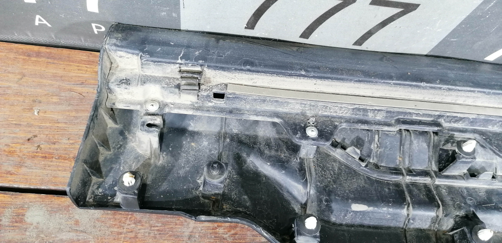 Накладка двери задней правой Haval H3 24-нв Б/У Оригинал 5006196XKJ20A