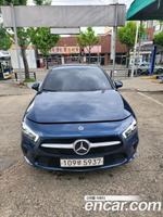 Mercedes-Benz A-Class W177 A220 Sedan (06.2020)