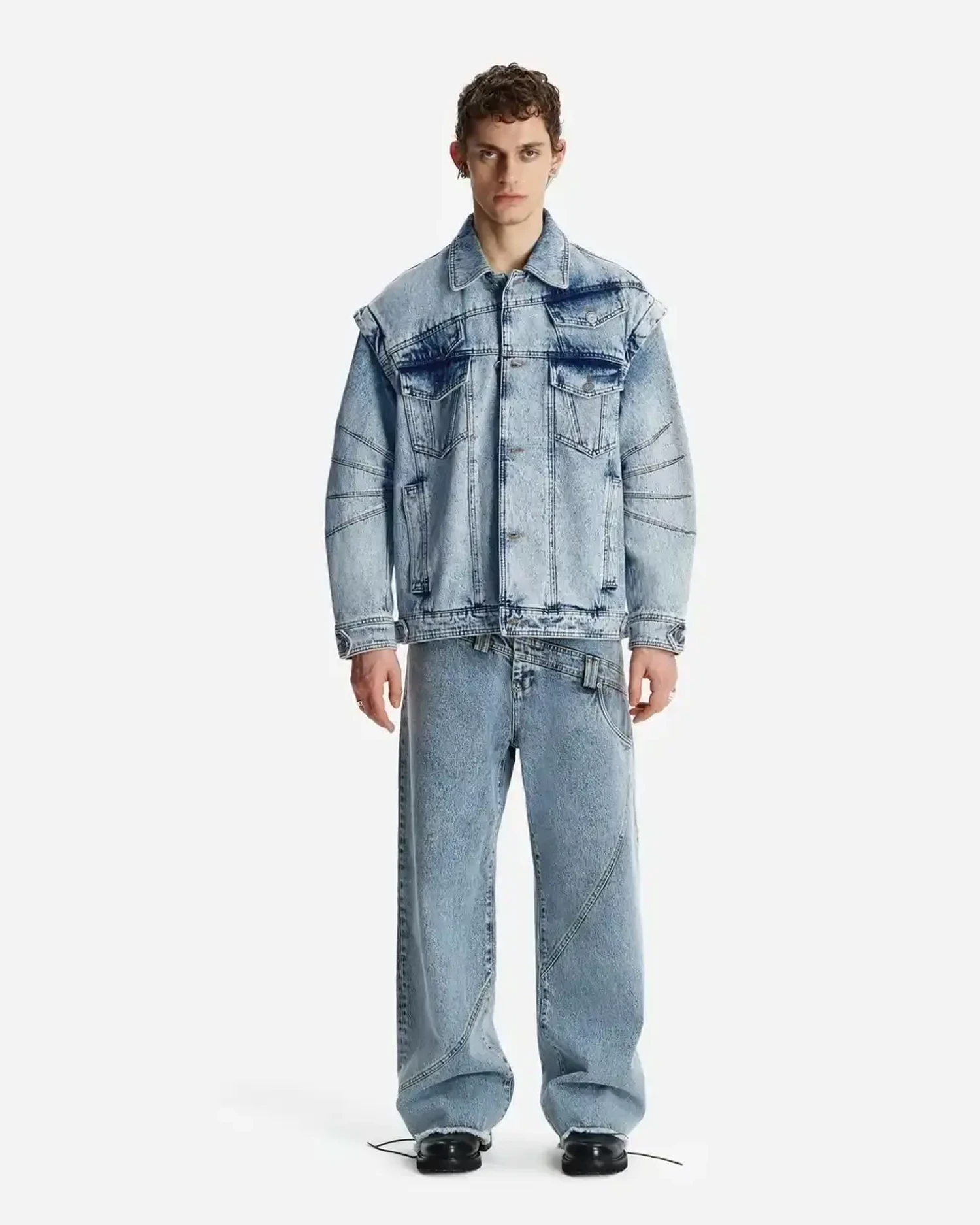 Куртка-трансформер из синего денима