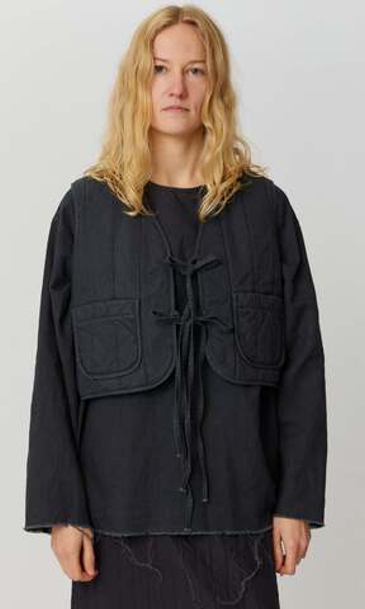 Манишки и жилеты