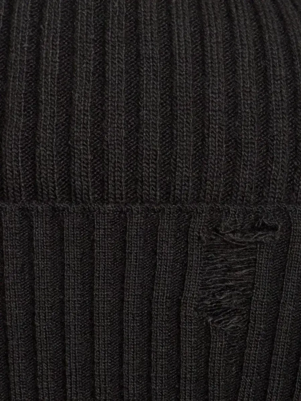 Шапка бини рваная осенняя и снуд