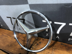 Эмблема GLC (X253) GLE (W166) GLS (X166) Б/У Оригинал A0008172116