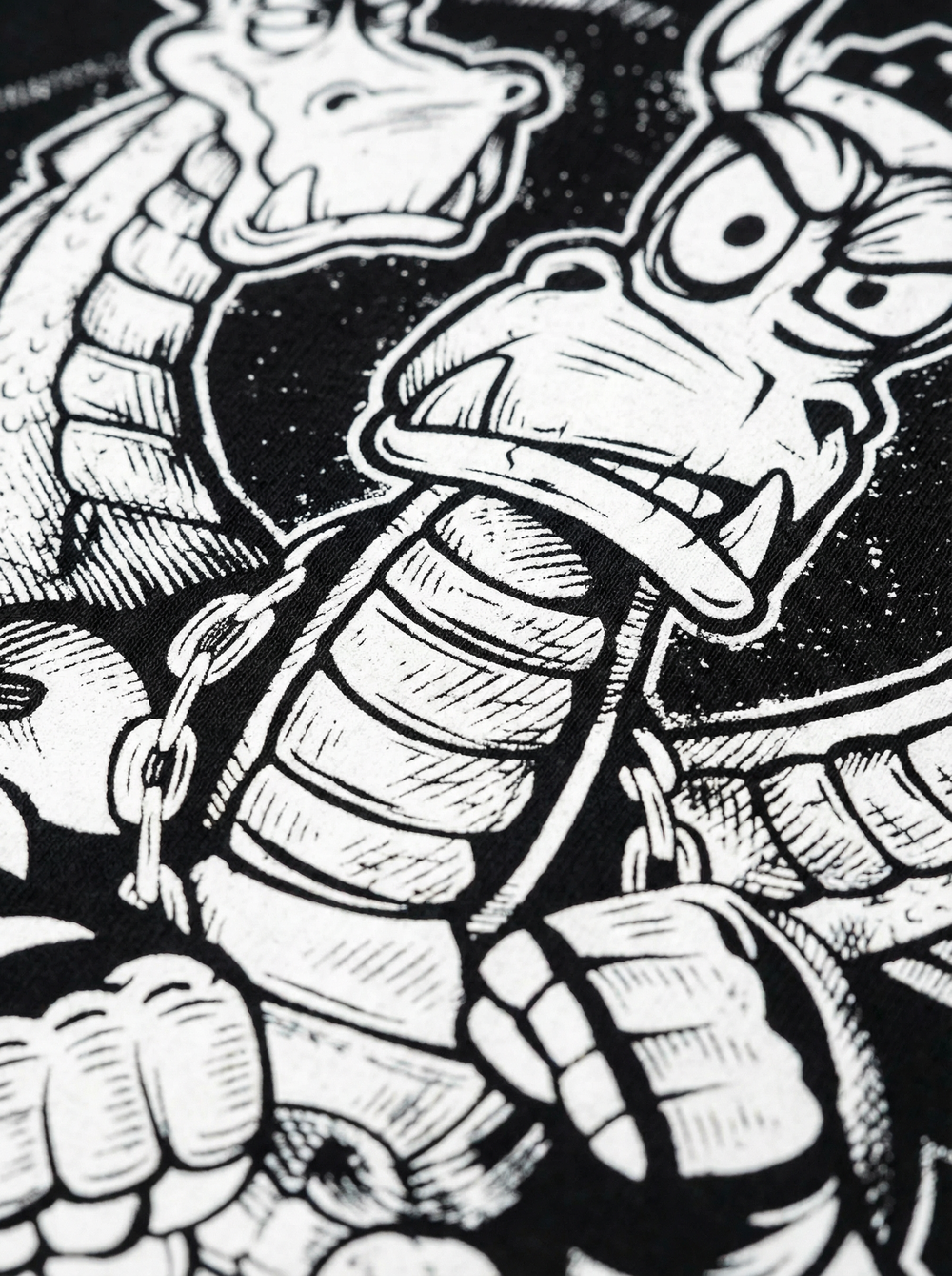 Футболка спортивная хлопковая мужская черная LEGENDA Горыныч белый