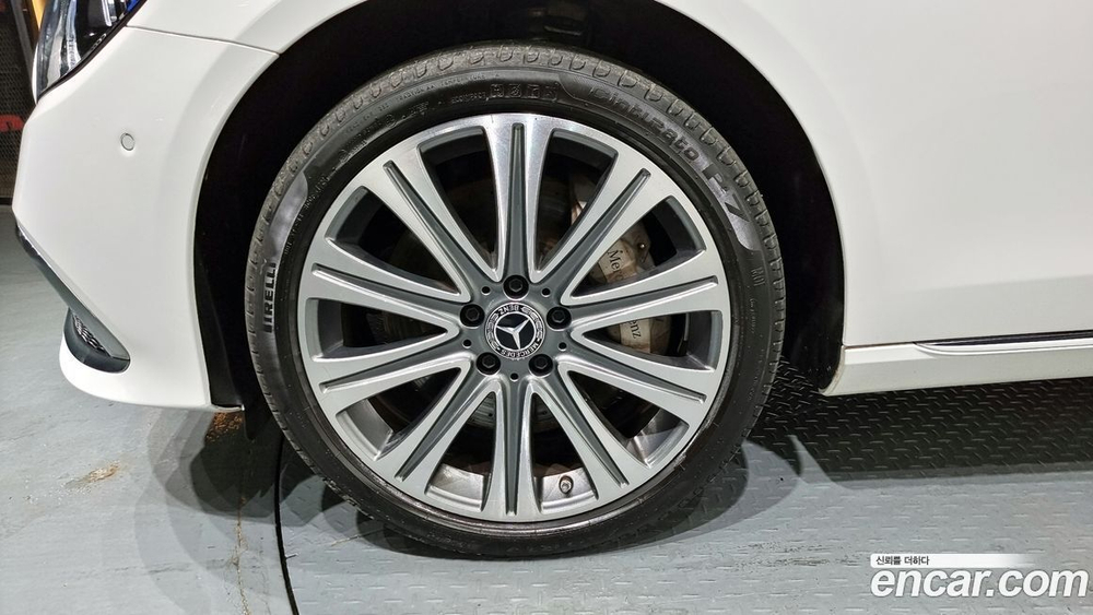 Mercedes-Benz E-Class W213 E450 4MATIC Exclusive (12.2021)