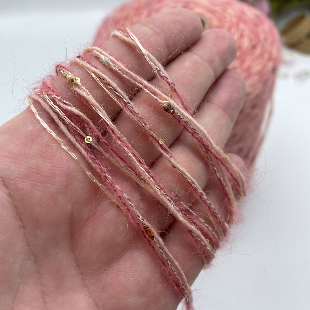 Lagopolane 30% мохер супер кид 25% вискоза 20% полиэстер 25% полиамид