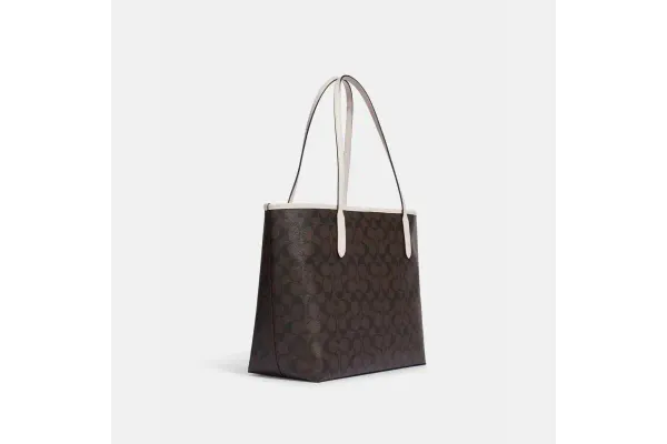 Сумка Coach City Tote In Signature Canvas With Varsity Motif - Brown/Chalk Multi