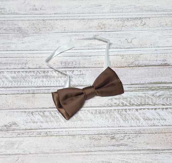 Галстук бабочка классика, лайм глянец