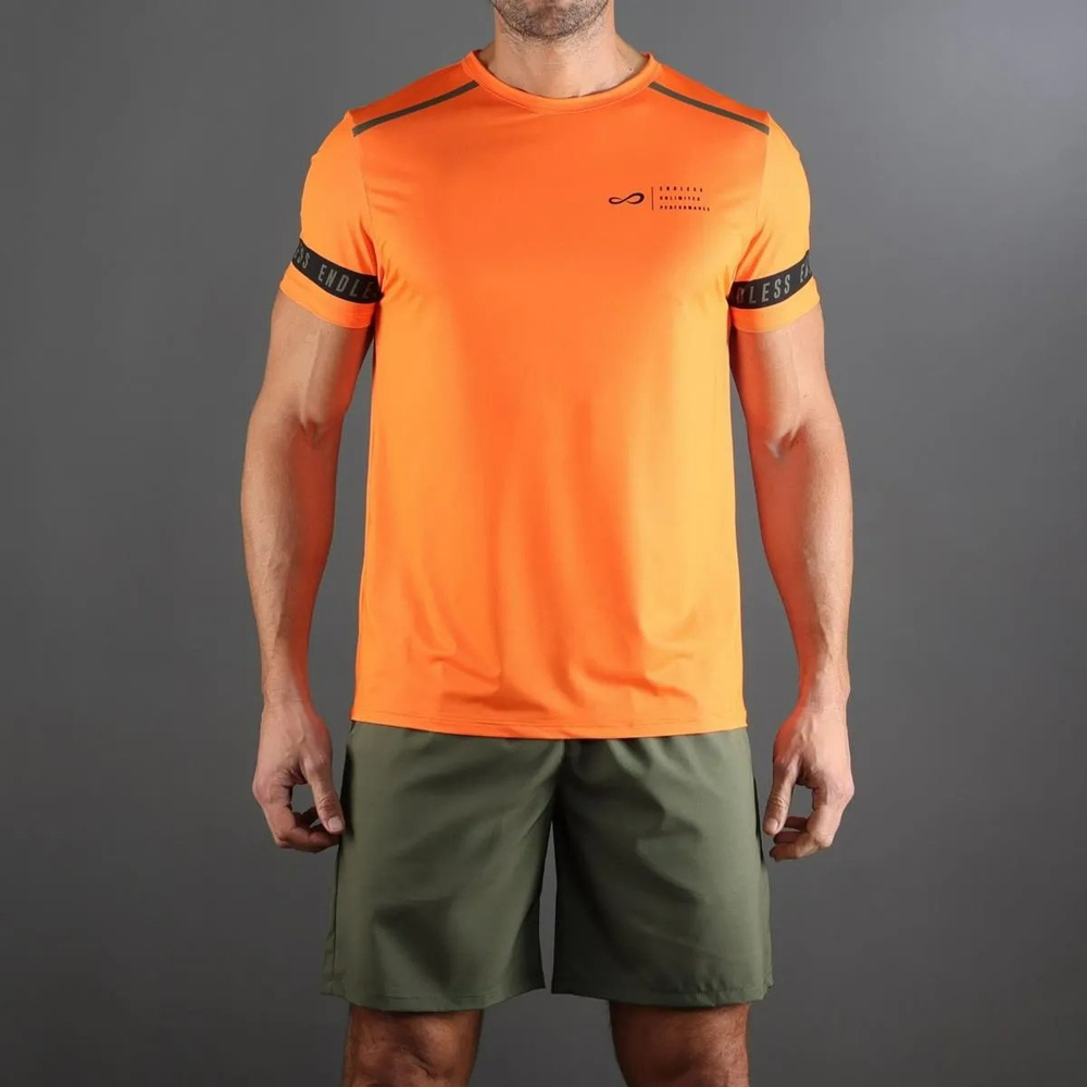 Одежда для тенниса , Футболка ENDLESS  .