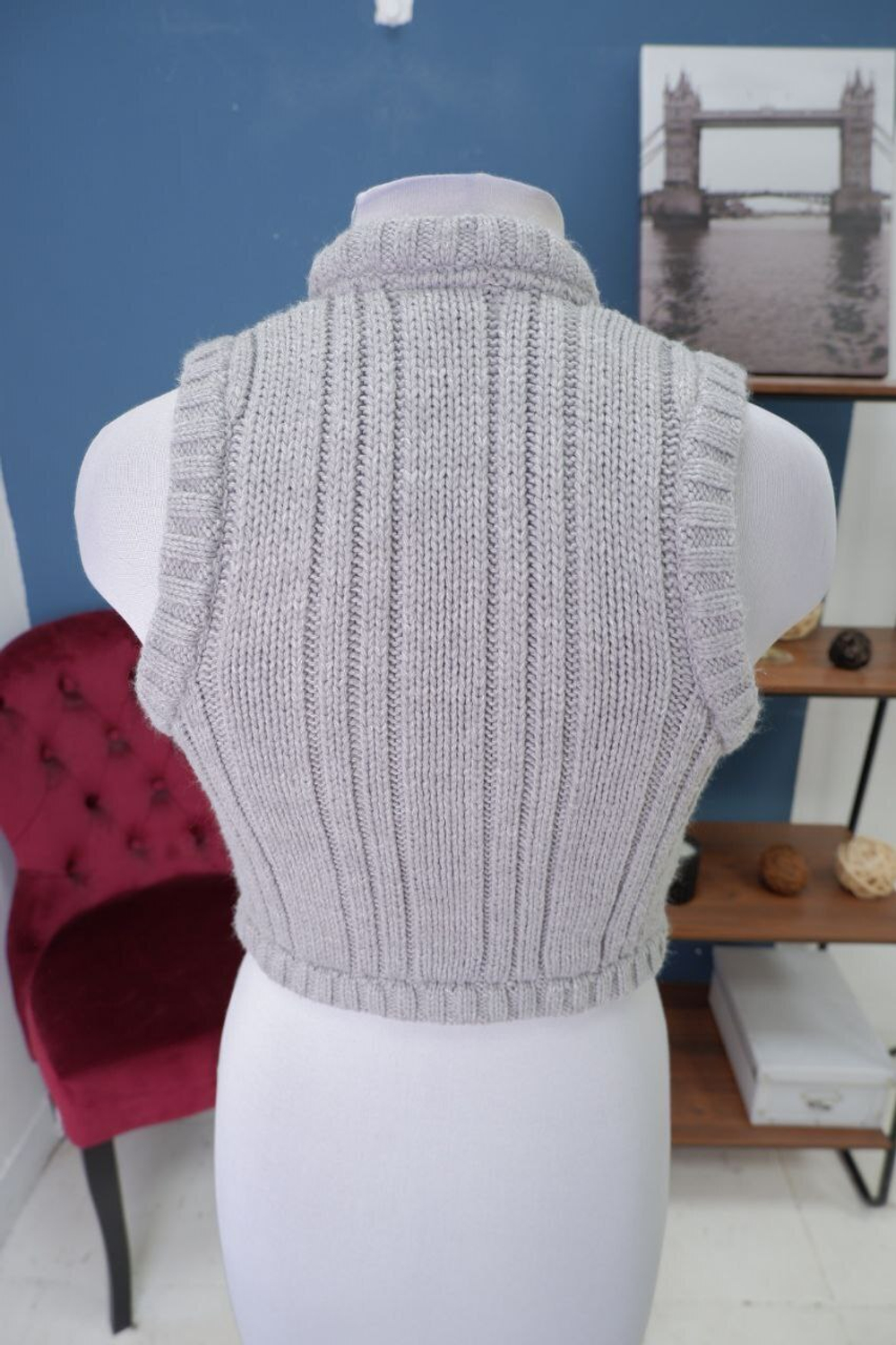 Жилет Terranova серый 46 размер