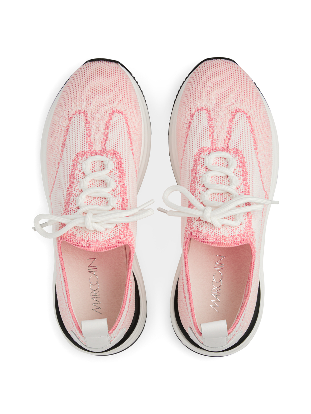 Кроссовки из текстиля