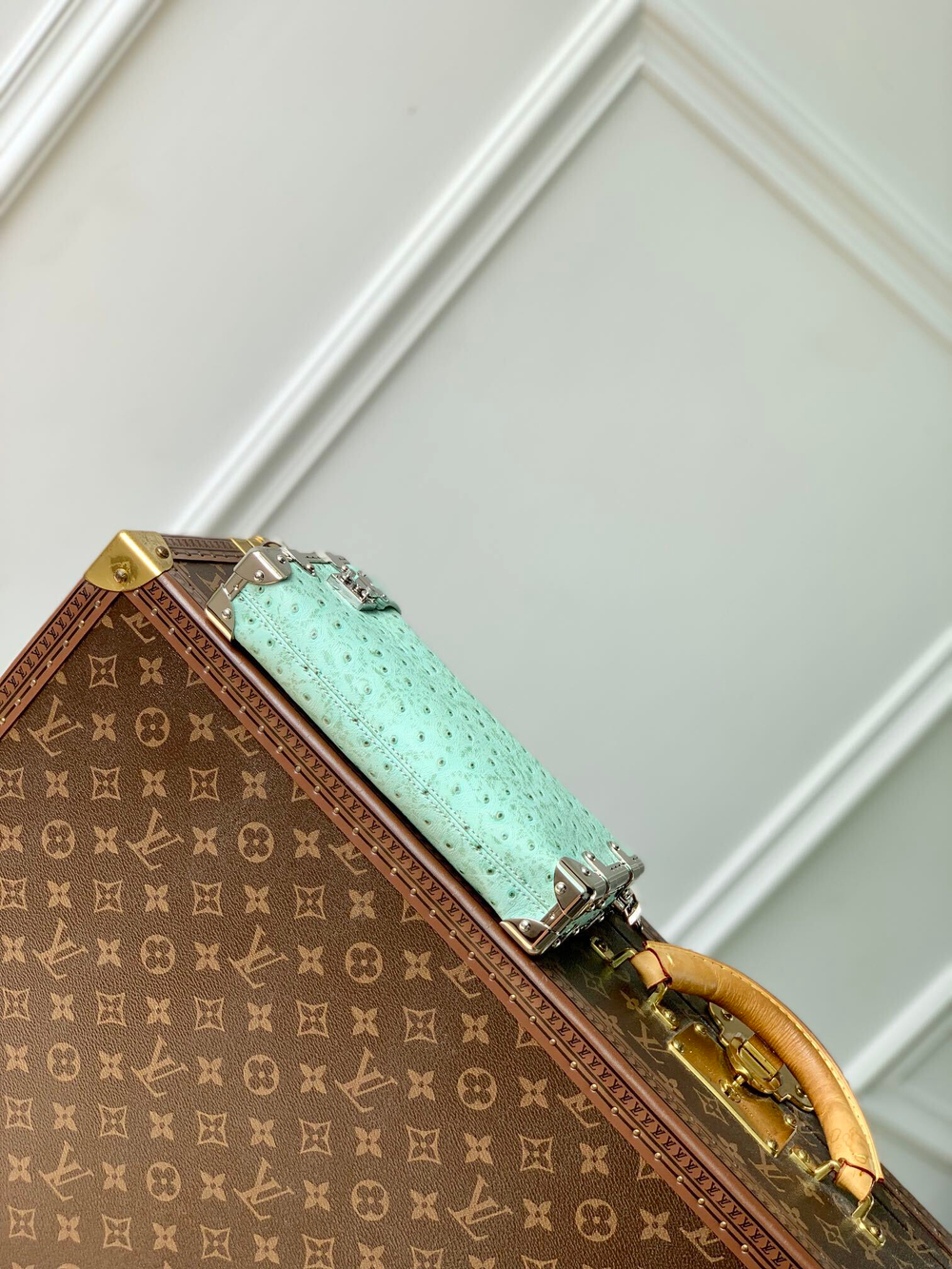 Louis Vuitton Slim Trunk