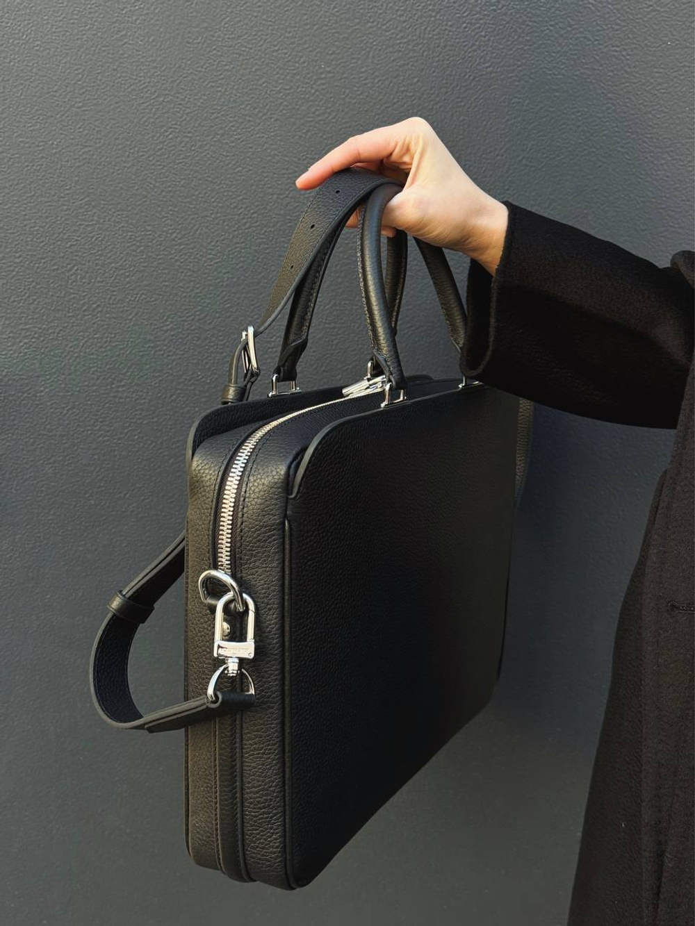 Louis Vuitton Armand