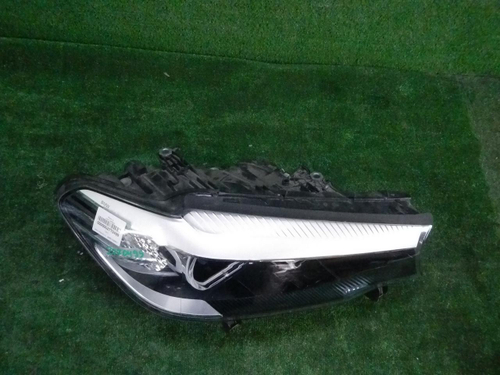 Фара правая BMW 5er G30 (2017-2020) LED