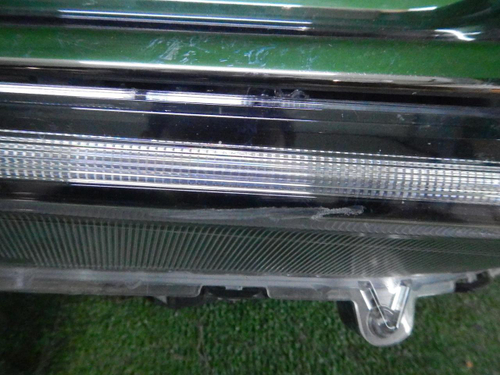 Фара правая Honda CR-V 5 (2016-н.в.) LED