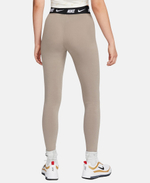 Леггинсы Nike