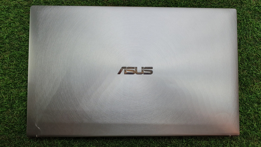Ноутбук ASUS i7-10/16 Gb/SSD 1 Tb/FHD/Zenbook UX534FAC-A8170R [90nb0nm5-m03140]/Windows 11