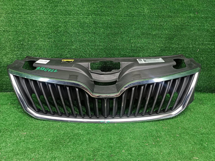 Решетка радиатора Skoda Rapid 1 (2012-2020)