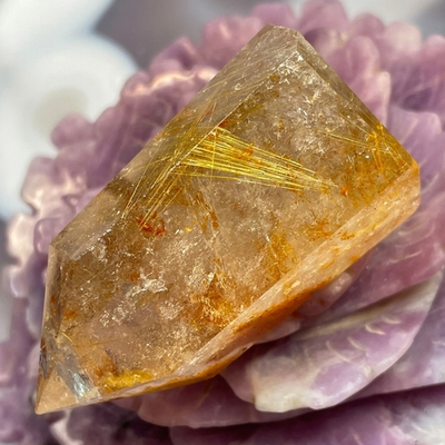 39700 Рутиловый кварц Кристалл 53мм