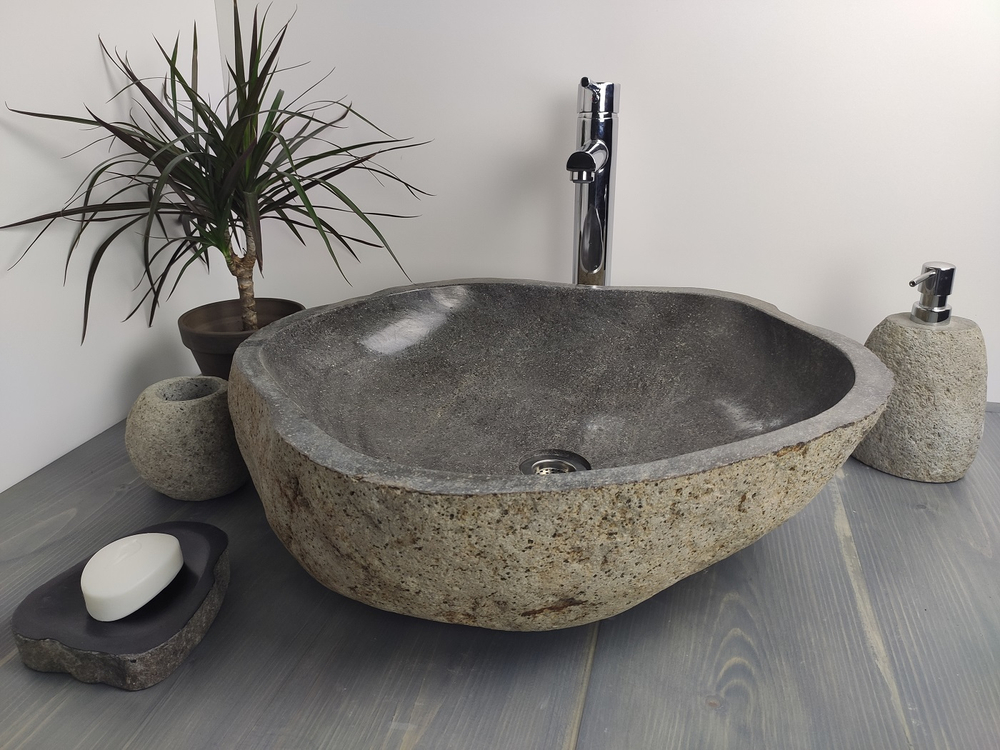 Раковина из речного камня RS163 54x48x15 см