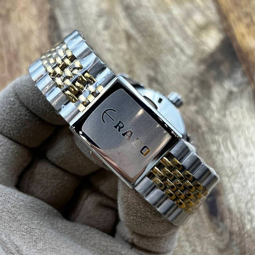 Часы Rado