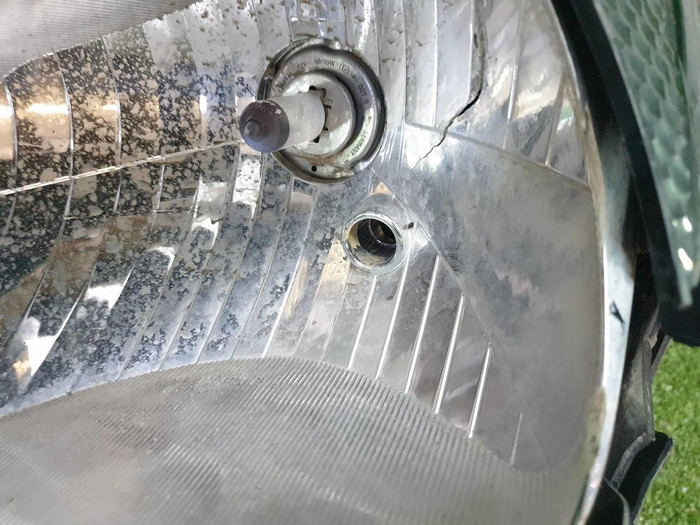 Битая Фара левая Hyundai Solaris 2 (2020-н.в.) галоген