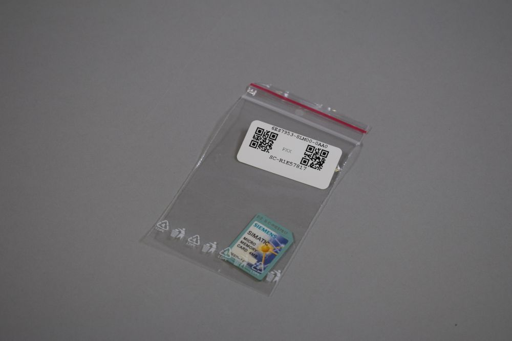 SIEMENS 6ES7953-8LM00-0AA0
