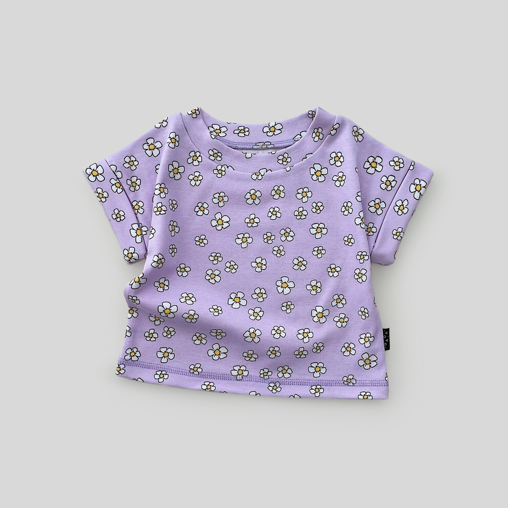 Футболка SQUARE (ромашки на сиреневом)