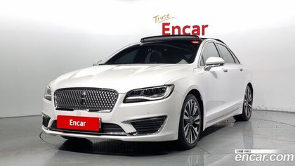 Lincoln New MKZ Hybrid (10.2019)