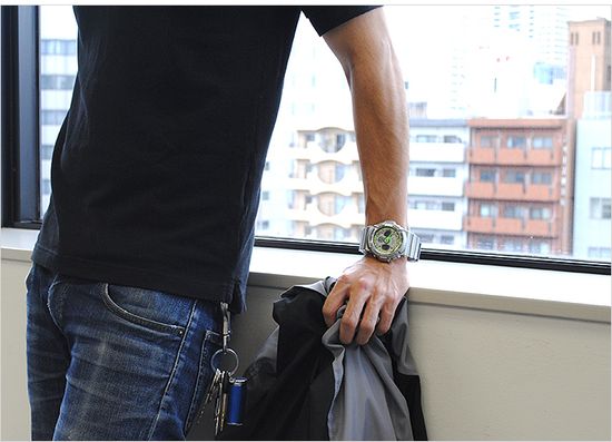 Мужские часы CASIO G-SHOCK GA-200SH-8AER